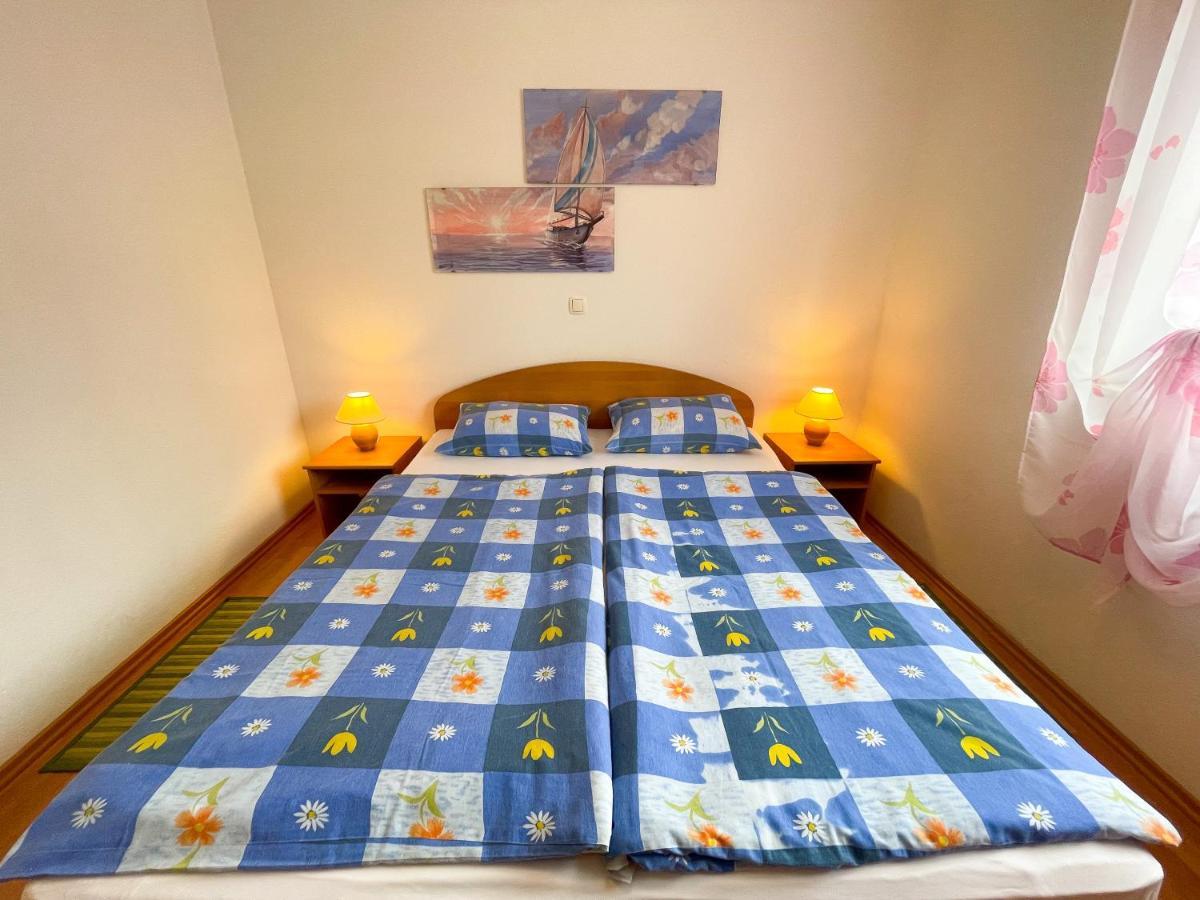 Apartmani Toni Драмаль Екстер'єр фото